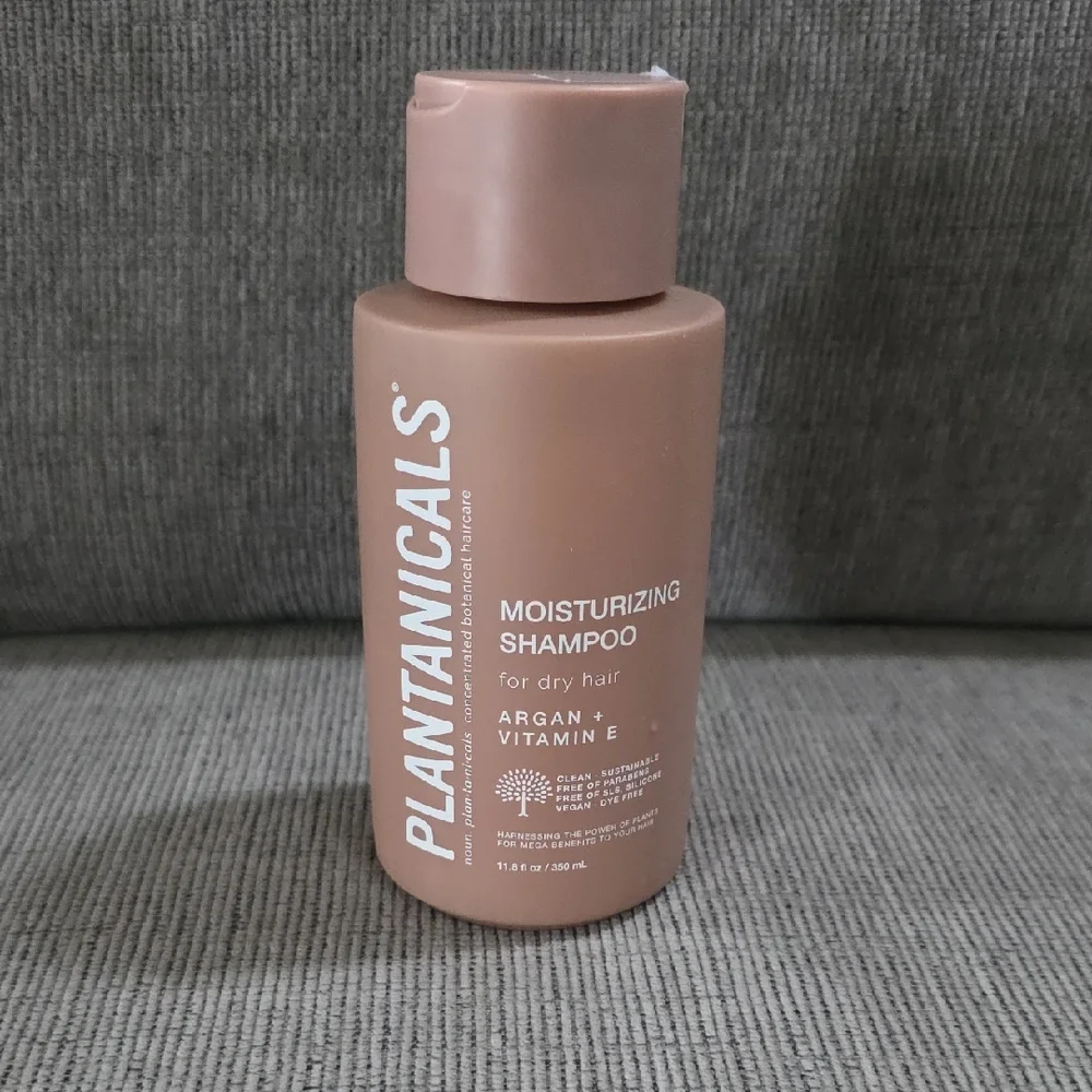 Plantanicals‎ Moisturizing Shampoo, 11.8oz. New, Argan + Vitamin E